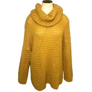 Made Italy Mustard Open Knit Sweater Mohair Blend Slouchy Turtle Neck Sz L/XL